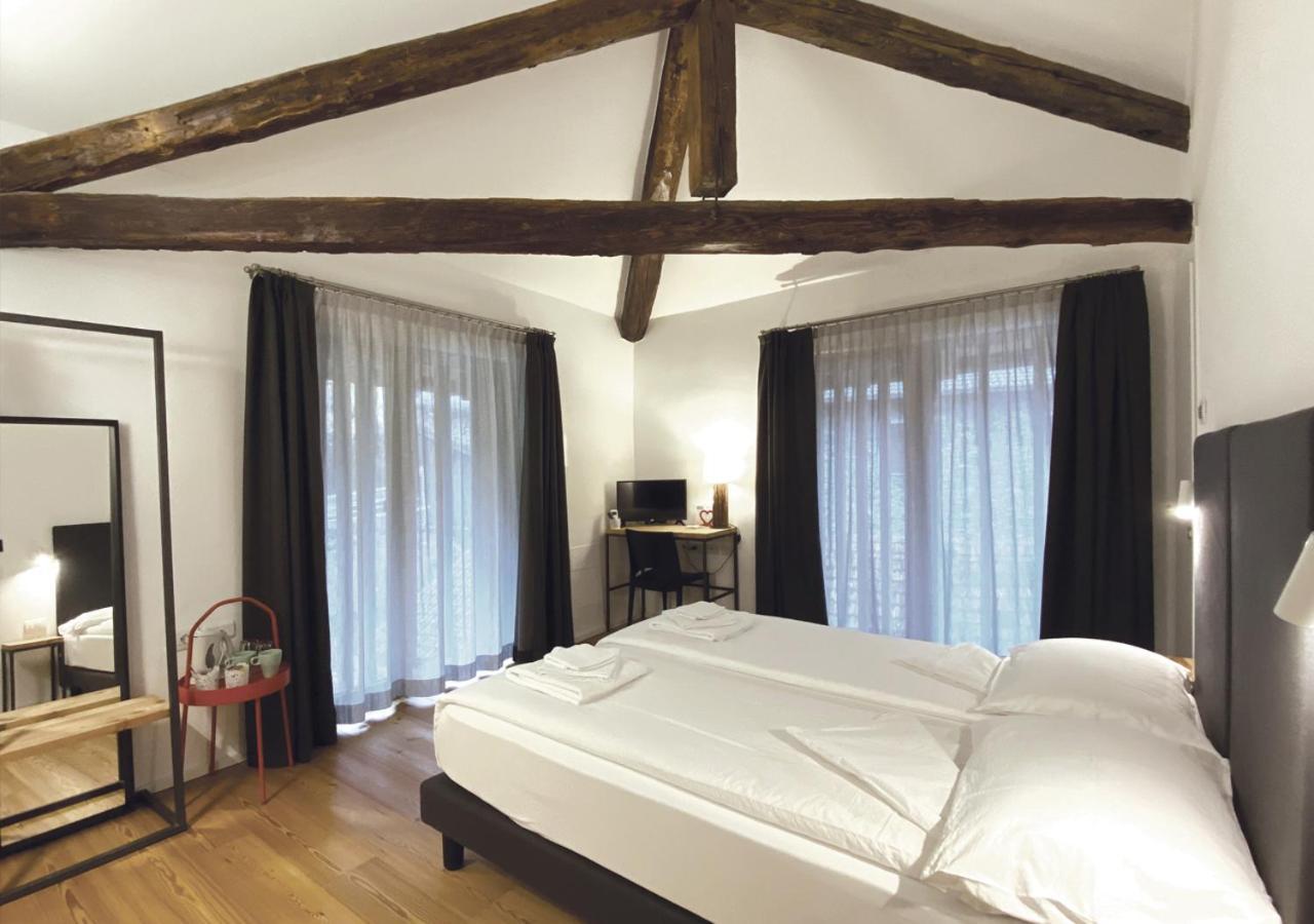 Agriturismo Farmhouse La Barberina กาลเชรานิกา อัล ลาโก ภายนอก รูปภาพ