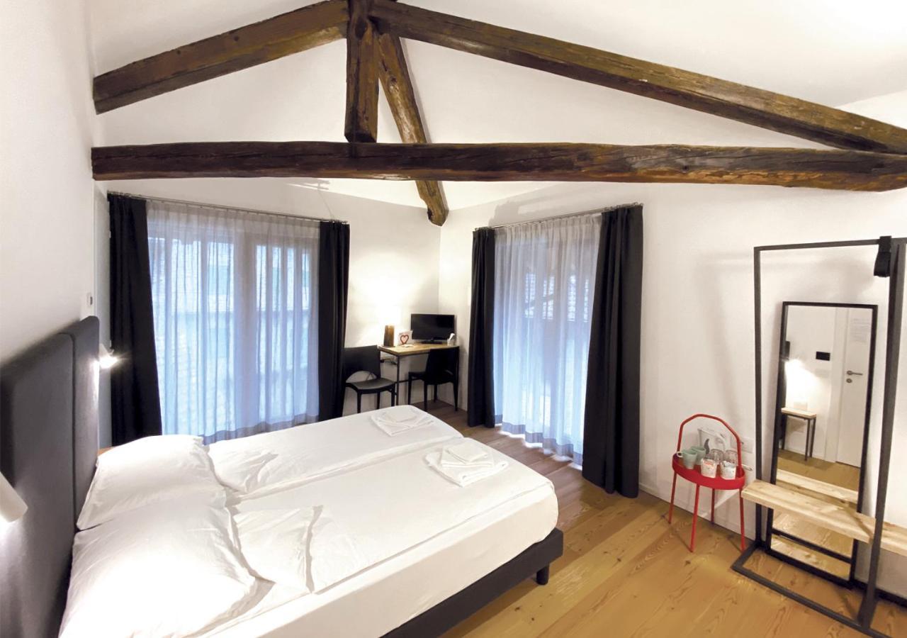 Agriturismo Farmhouse La Barberina กาลเชรานิกา อัล ลาโก ภายนอก รูปภาพ